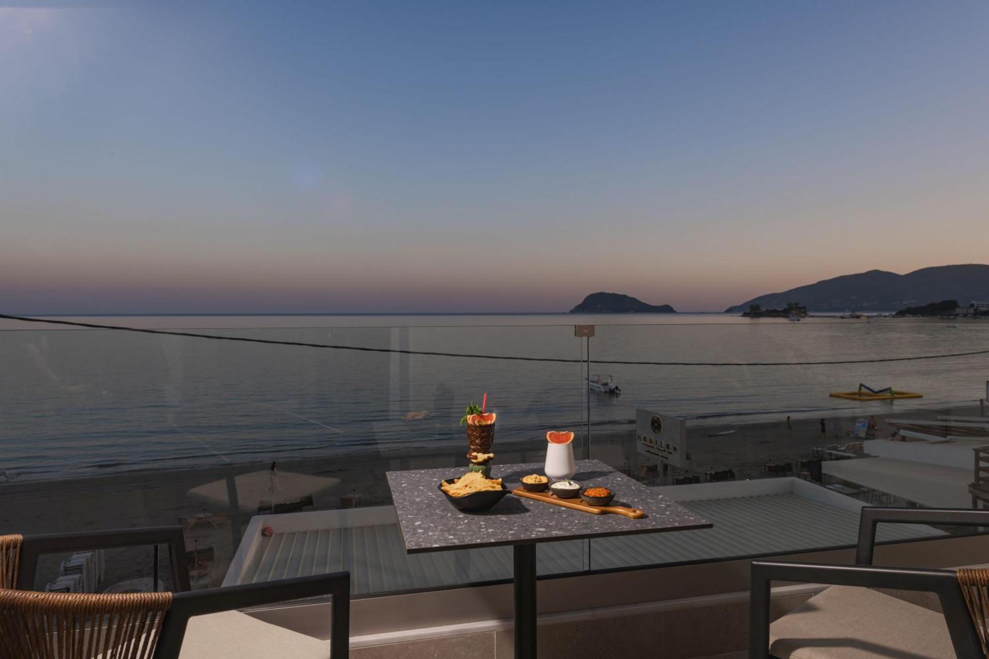 Horizon Apartments - Beachfront Luxury, By Zantewize 拉加纳斯 外观 照片
