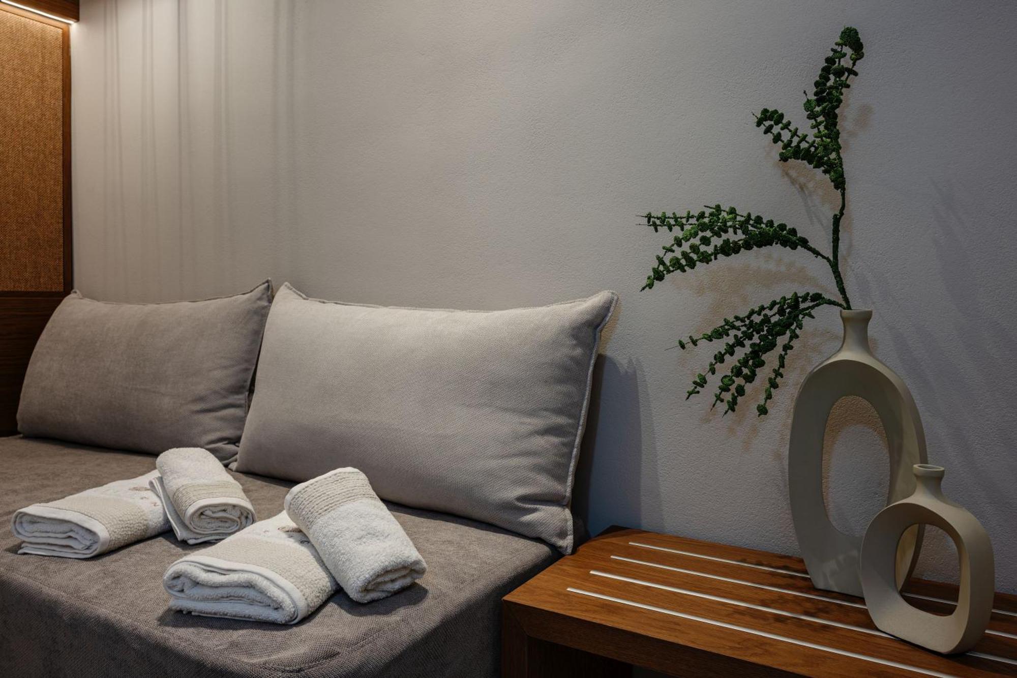 Horizon Apartments - Beachfront Luxury, By Zantewize 拉加纳斯 外观 照片